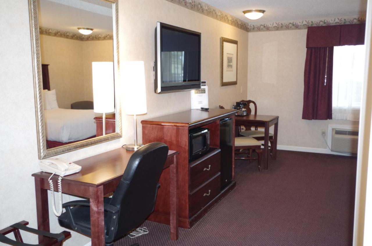 Shiretown Inn & Suites Houlton المظهر الخارجي الصورة
