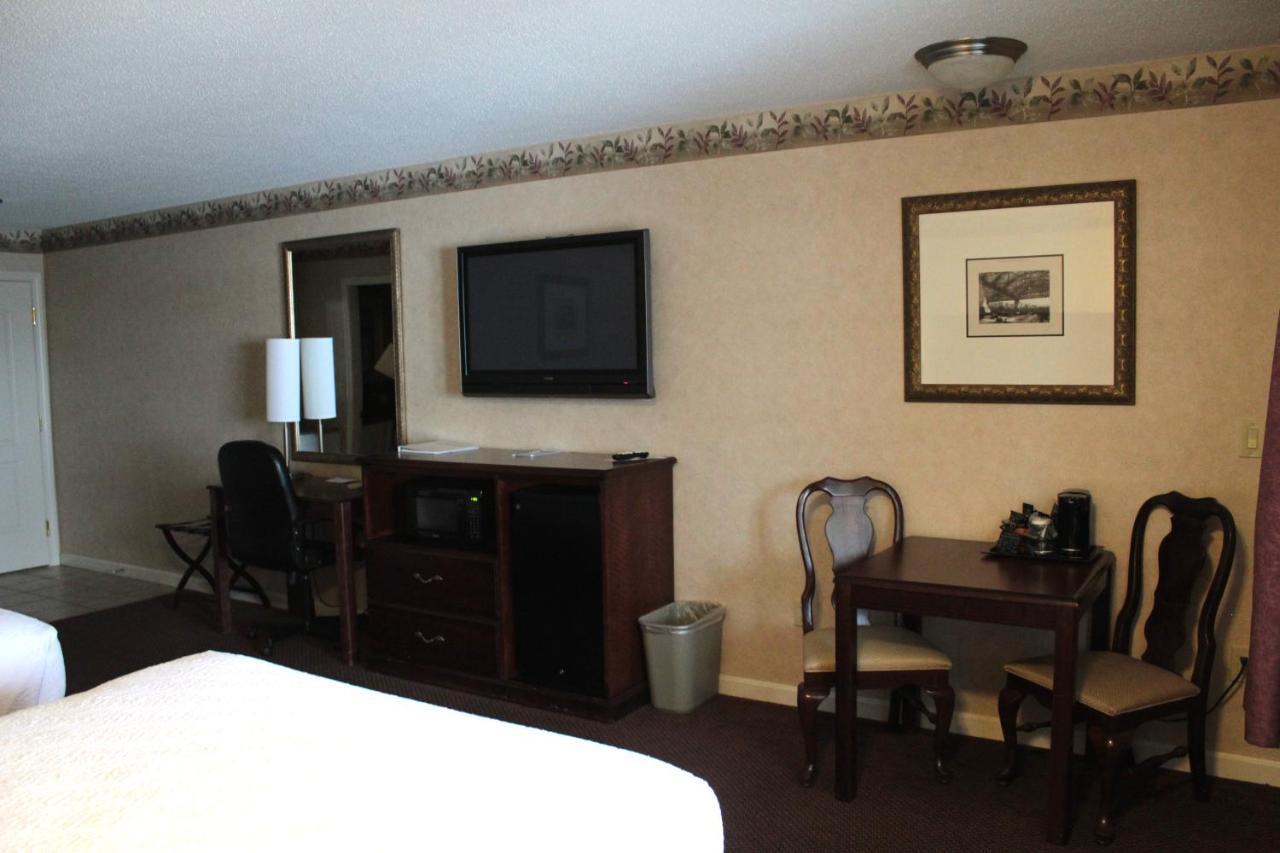 Shiretown Inn & Suites Houlton المظهر الخارجي الصورة